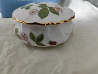 Caja joyero Wedgwood fresas nuevo