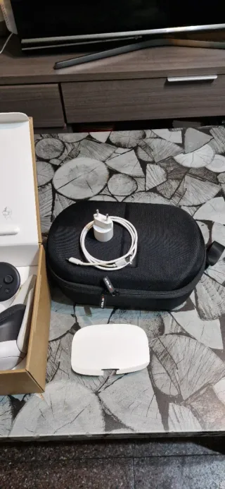 Meta Quest 3 Gafas VR 512GB + Articulo para viaje