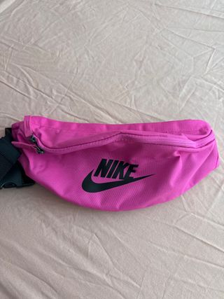 Riñonera Nike Rosa