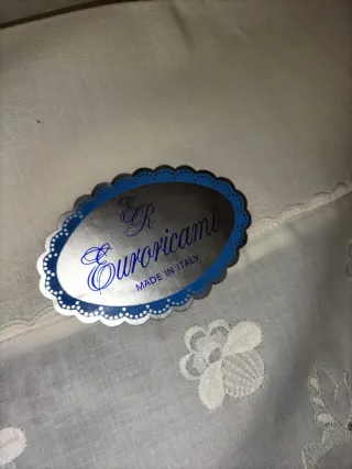Completo lenzuola ricamate vintage