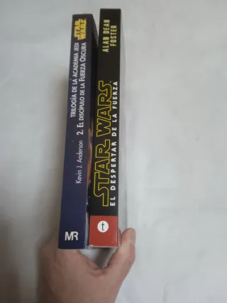 2 libros del universo Star Wars. Los 2x20€
