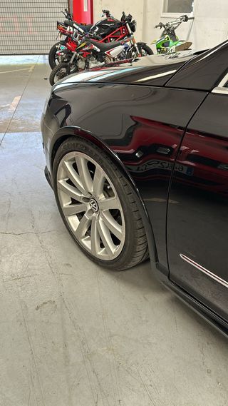 Volkswagen Passat R36