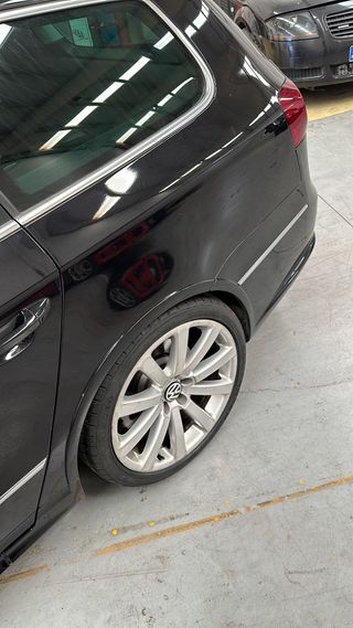 Volkswagen Passat R36