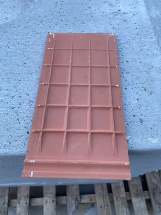 Vierteaguas y solerias rusticas.