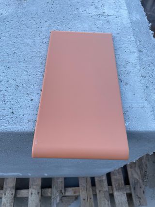 Vierteaguas y solerias rusticas.