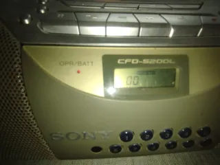 Radio Cassette Sony CFD-S200L