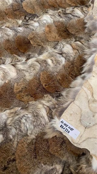 Wow! Tappeto / Coperta in vera pelle di coyote new