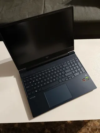 Portátil HP Victus Ryzen,5600H,GTX 1650,16GB,512ss