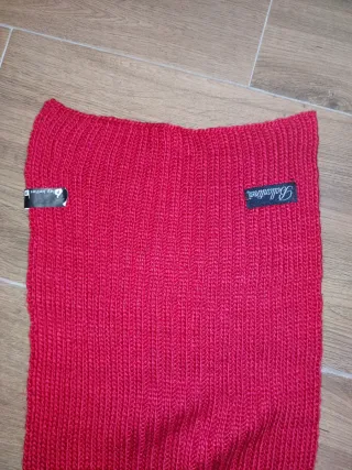 Bufanda cuello roja Pull&Bear