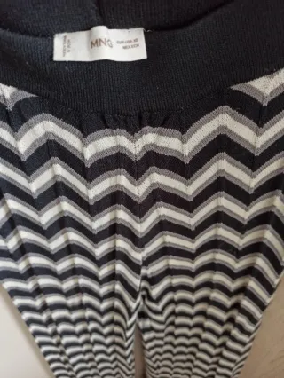 Conjunto chica zigzag