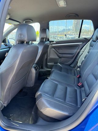 Volkswagen Golf R32 DSG