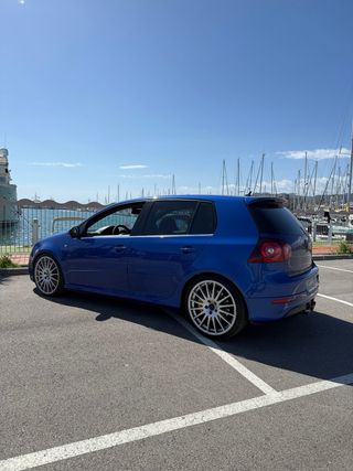 Volkswagen Golf R32 DSG