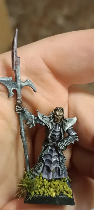 Miniatura Elfo Oscuro Warhammer