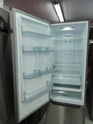 Nevera combi marca Teka 200/60cm clase A++ garanti