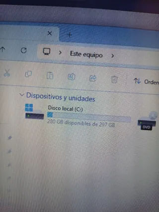 Portátil Toshiba Satellite C645D Negro