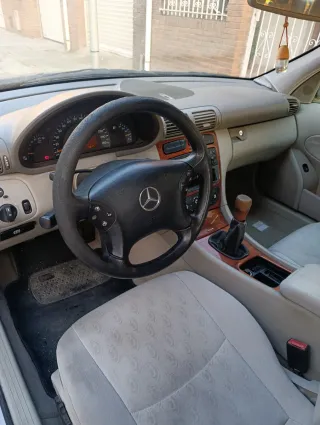Mercedes-Benz Clase C 2000