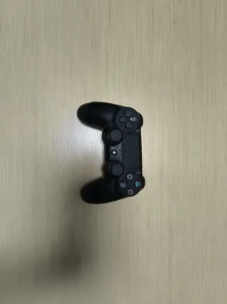 PS4 Slim 1TB Negra + mando + alimentación/HDMI