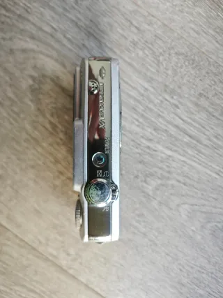 Cámara Sony Cyber-shot DSC-W50 6.0 MP Carl Zeiss