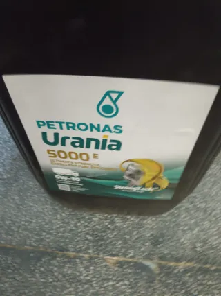 Aceite Petronas Urania 5000 E 5W-30 20L