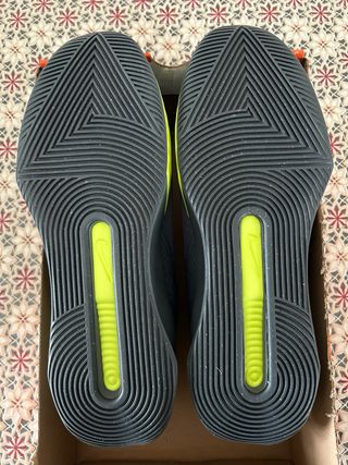 Scarpe Nike Grigie e Gialle