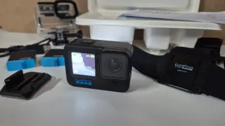 GoPro Hero 10 Black y accesorios
