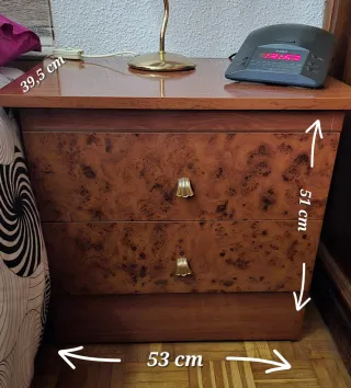 Cómoda + 2 Mesillas + Espejo