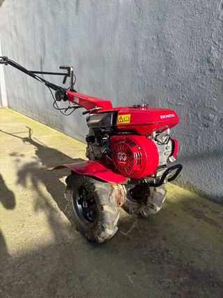 Honda F506 con remolque