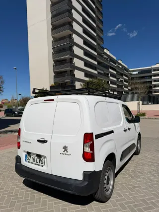 Peugeot Partner 2022
