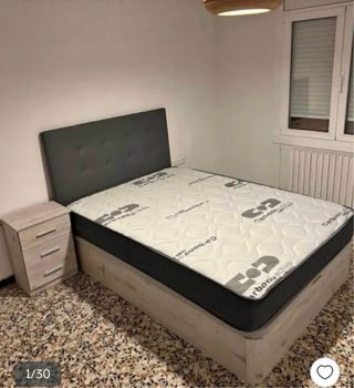 Liquidación canapés y colchones cabezales y mesita