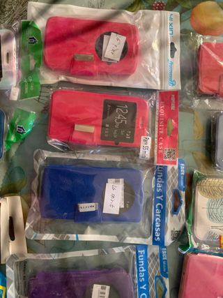 Fundas movil y fundas mascarillas
