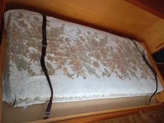 Mueble cama abatible madera antiguo