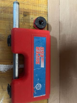 Máquina Super Ego para Roscas de Tubería