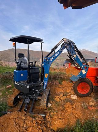 Excavaciones con Mini excavadora 1.2T
