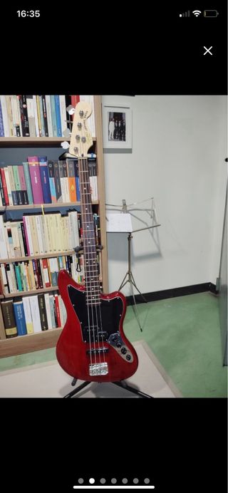 Bajo Eléctrico Squier Fender Jaguar Rojo