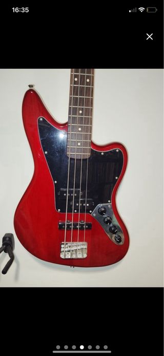 Bajo Eléctrico Squier Fender Jaguar Rojo