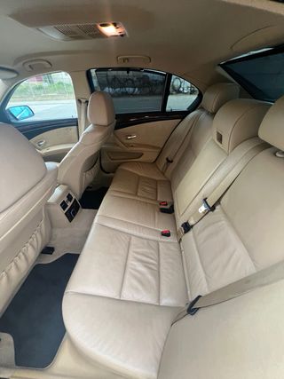 BMW 2009 M57 ( ITV 2027) Y LLANTAS CON NEUMATICO