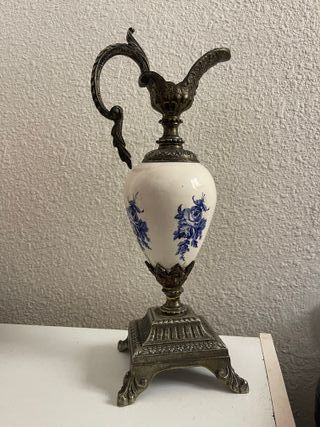 Caraffa in ceramica e metallo stile europeo vintage