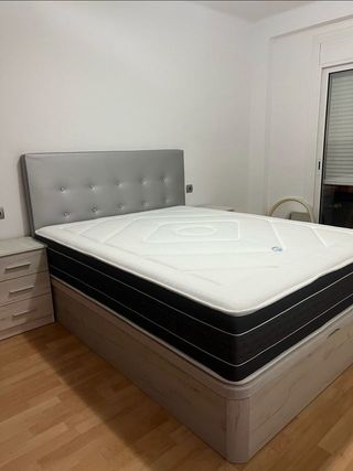 Cama canapé y colchón