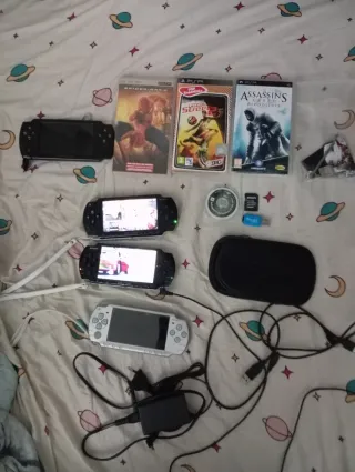 Pack de PSP + Juegos + accesorios + consola