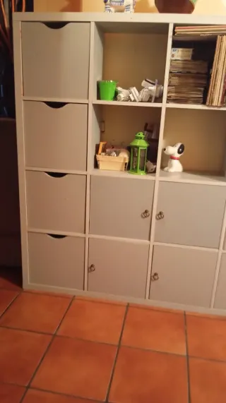 Estantería Ikea 1.60x1.60 con puertas