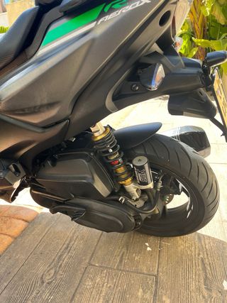Yamaha Aerox 50 4T Scooter Negro/Gris 2018