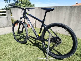 Bicicleta Rockrider ST 530 roda 27.5