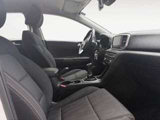 Kia Sportage 1.6 MHEV Business 4x4 100 kW (136 CV)