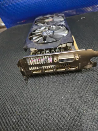 Scheda video RX 570 4GB