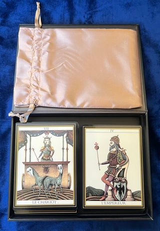 Tarot Noir Marsella Medieval Ed. Lujo Cantos Oro