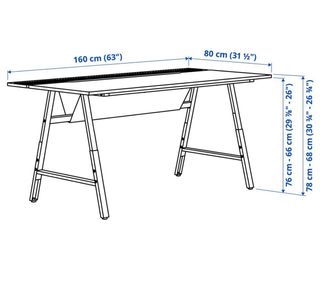 Mesa de escritorio negra