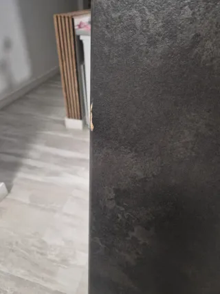 Encimera de madera negra y gris
