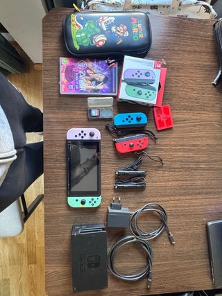 Nintendo Switch + Accesorios