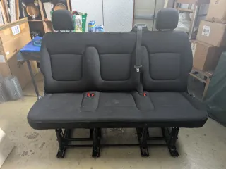 Asientos traseros Renault Trafic