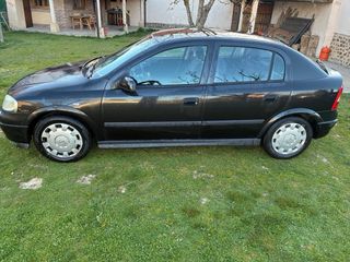 Opel Astra 2002